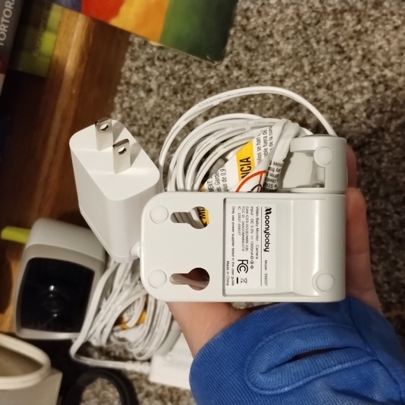 MoonBaby cameras - Picture 2 of 5